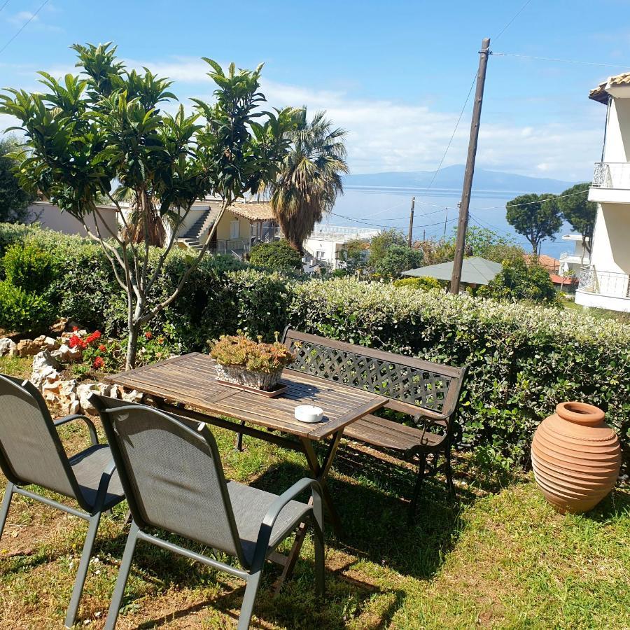 Studio Holiday Kalamata Apartment Exterior foto