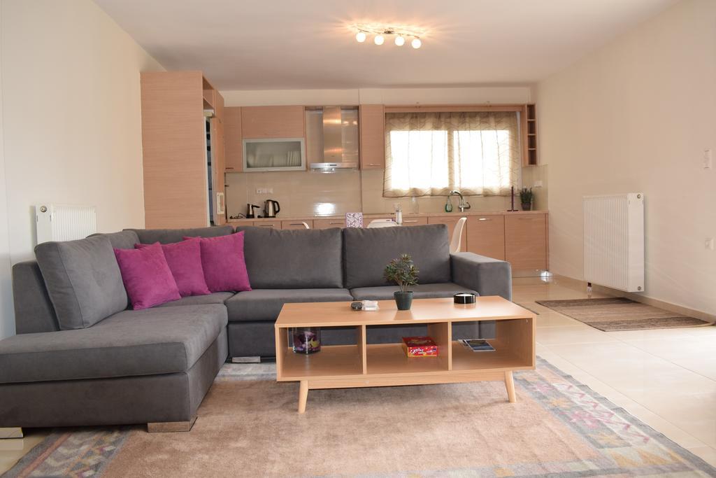 Studio Holiday Kalamata Apartment Exterior foto