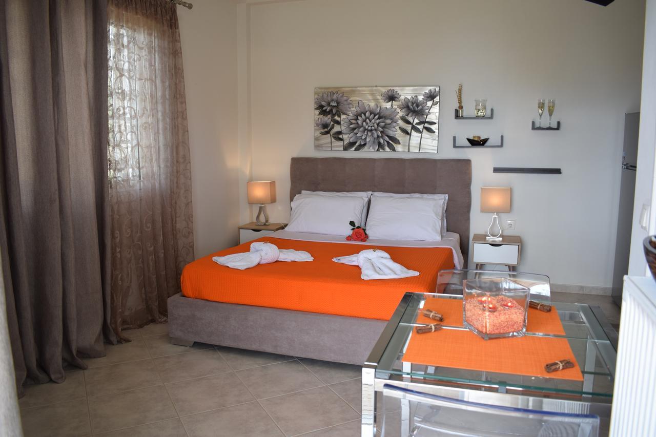 Studio Holiday Kalamata Apartment Exterior foto