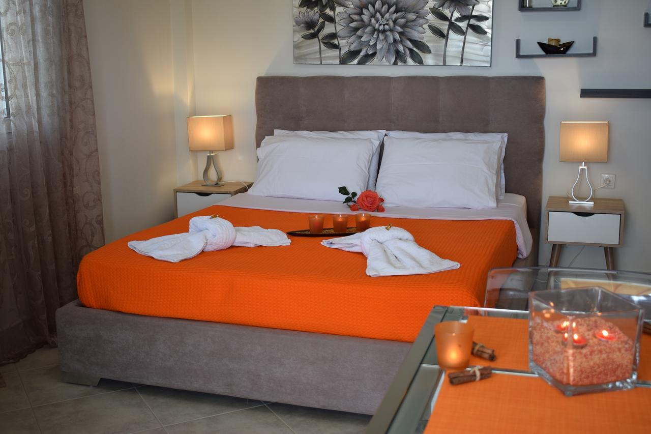 Studio Holiday Kalamata Apartment Exterior foto