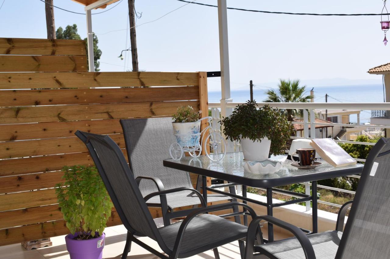 Studio Holiday Kalamata Apartment Exterior foto