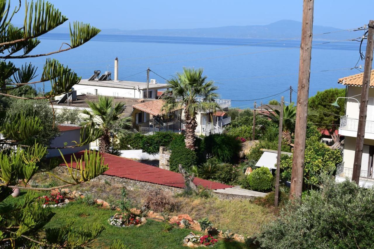 Studio Holiday Kalamata Apartment Exterior foto